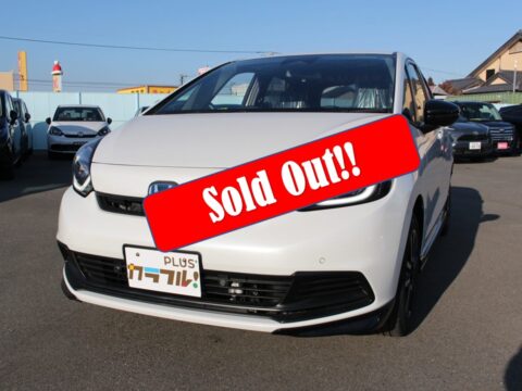 フィット　e:HEV HOME BLACK STYLE ディスプレイオーディオ付