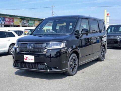 ステップワゴンスパーダ　ｅ：ＨＥＶ　