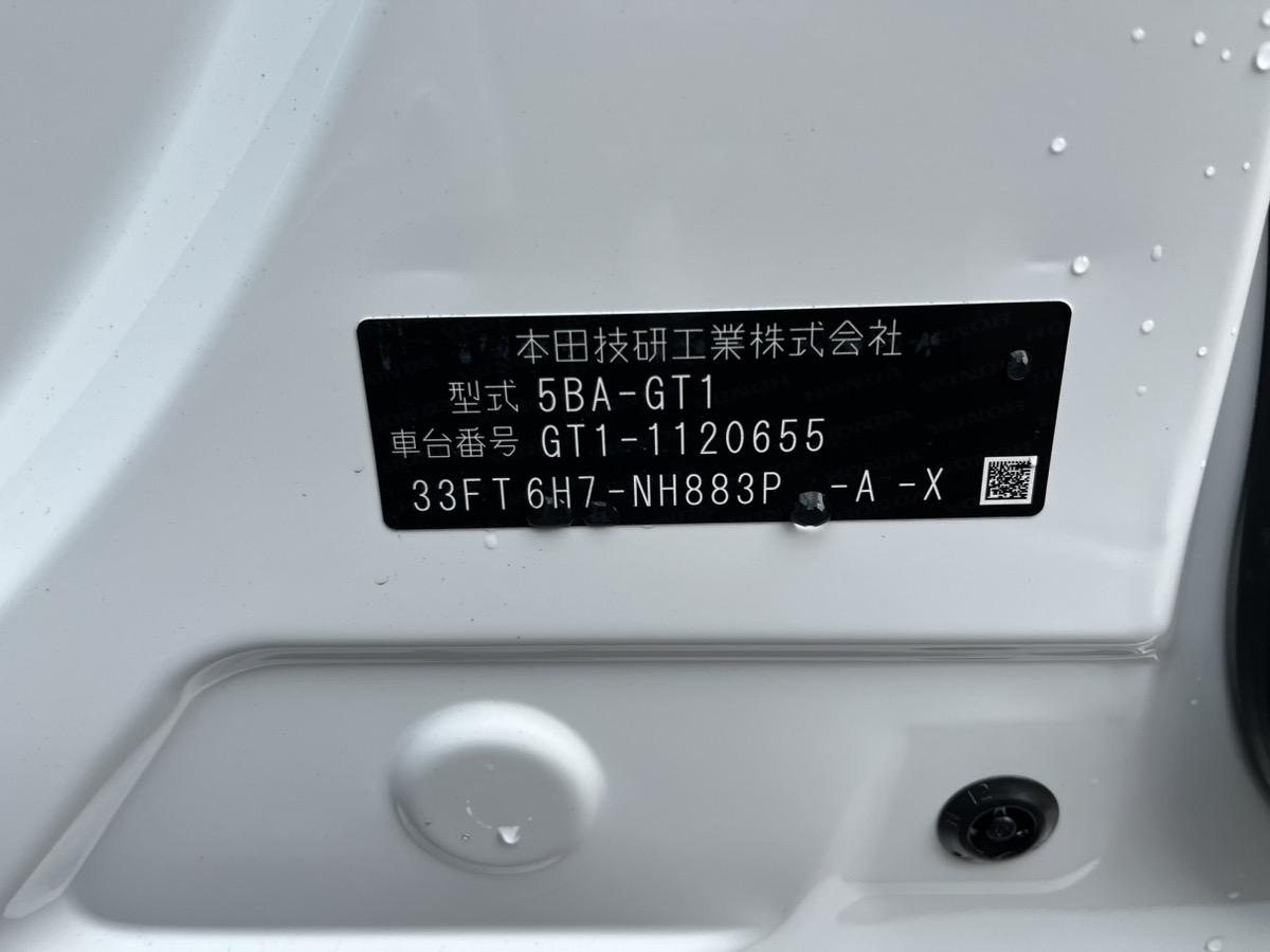 フリード　AIR EX　6人乗り
