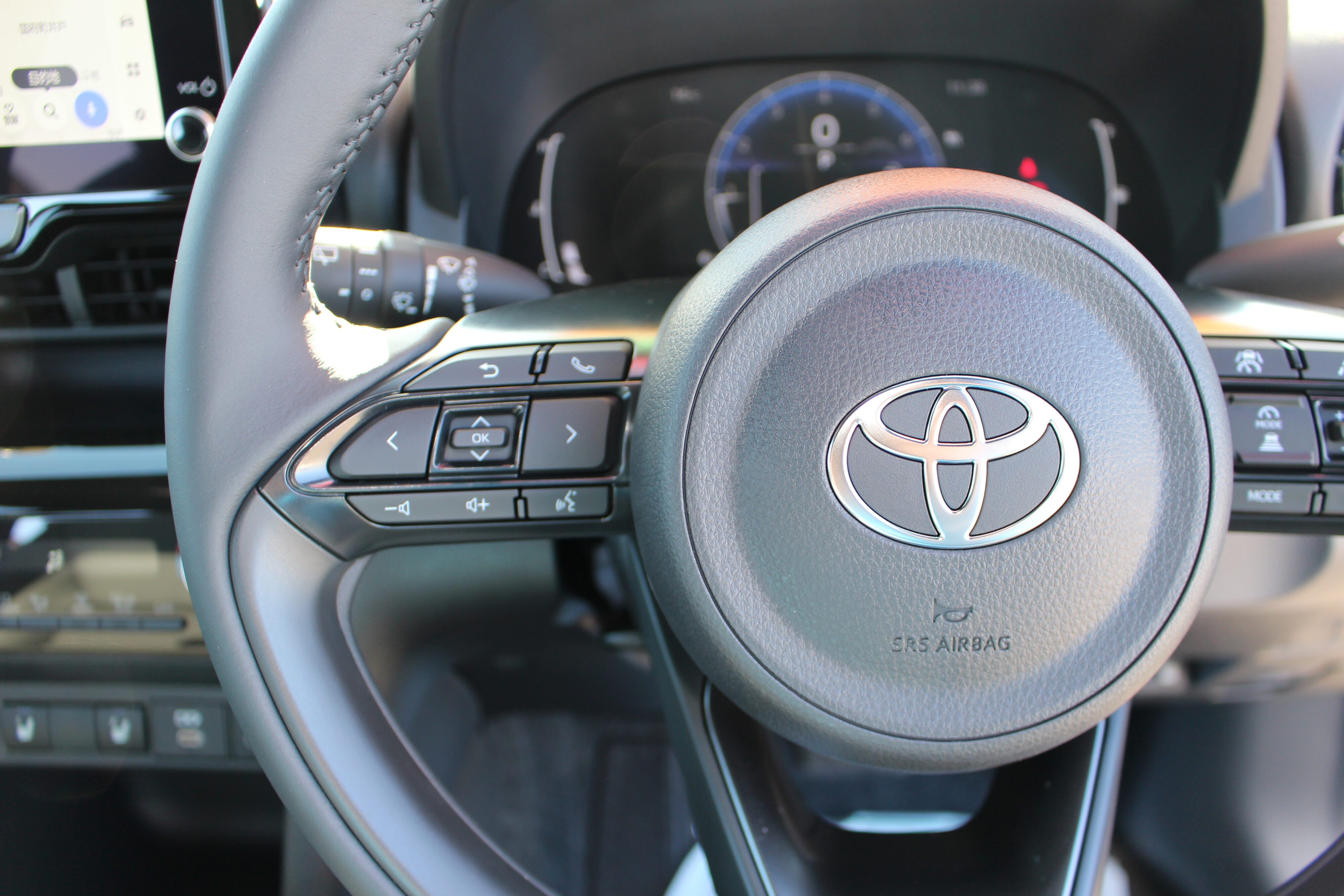 ヤリスクロス　Z　ディスプレイオーディオ付