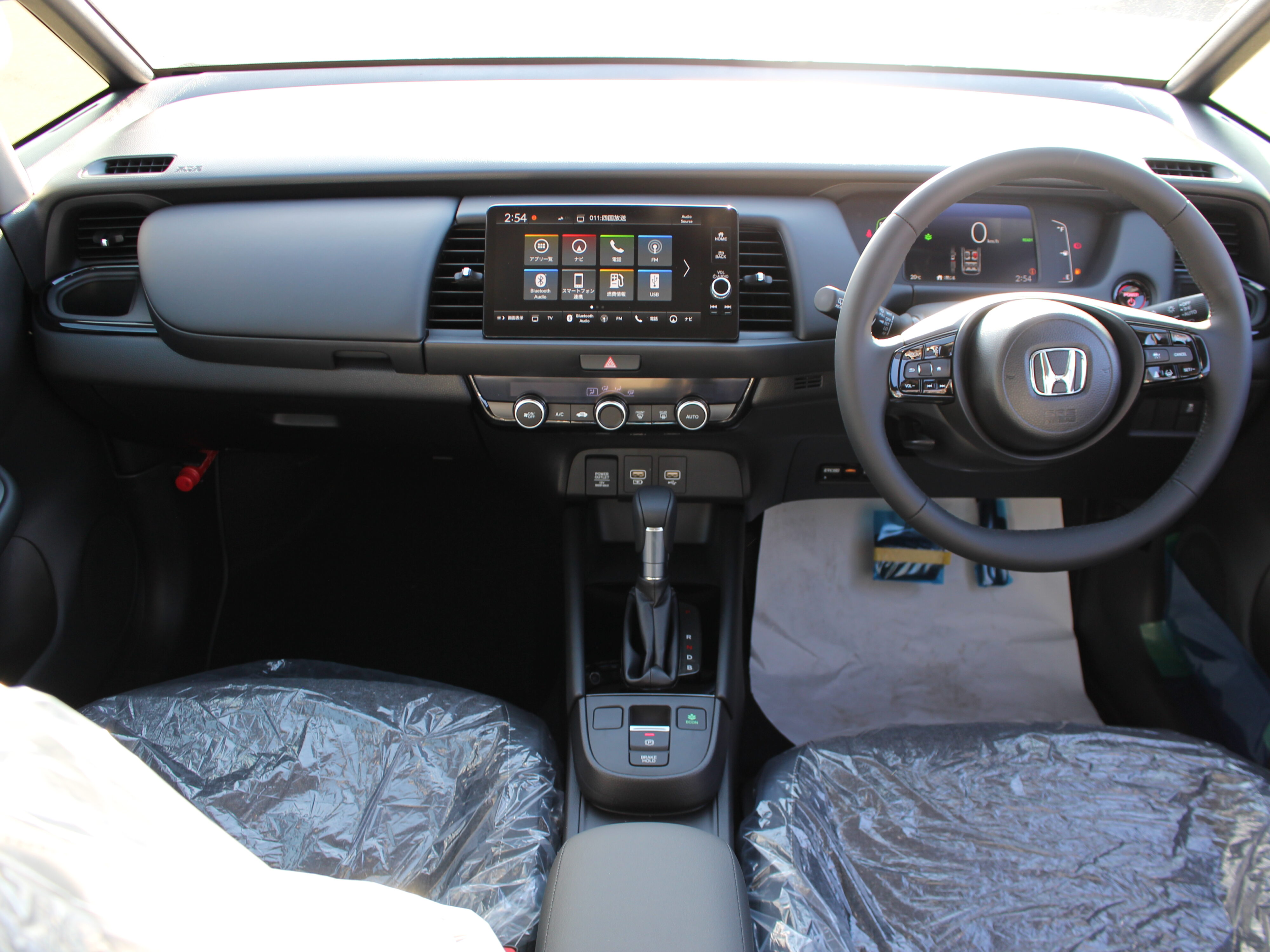 フィット　e:HEV HOME BLACK STYLE ディスプレイオーディオ付