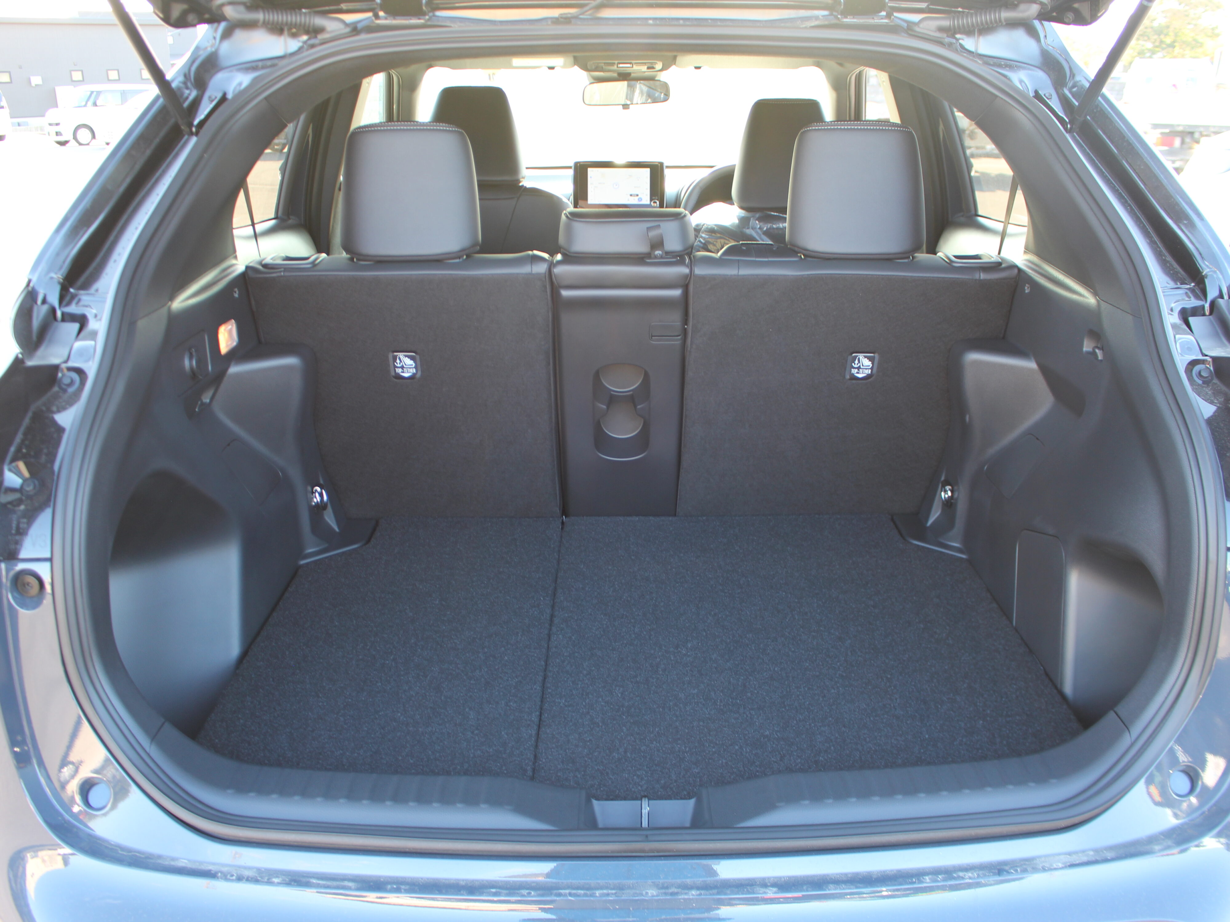 ヤリスクロス　Z　ディスプレイオーディオ付