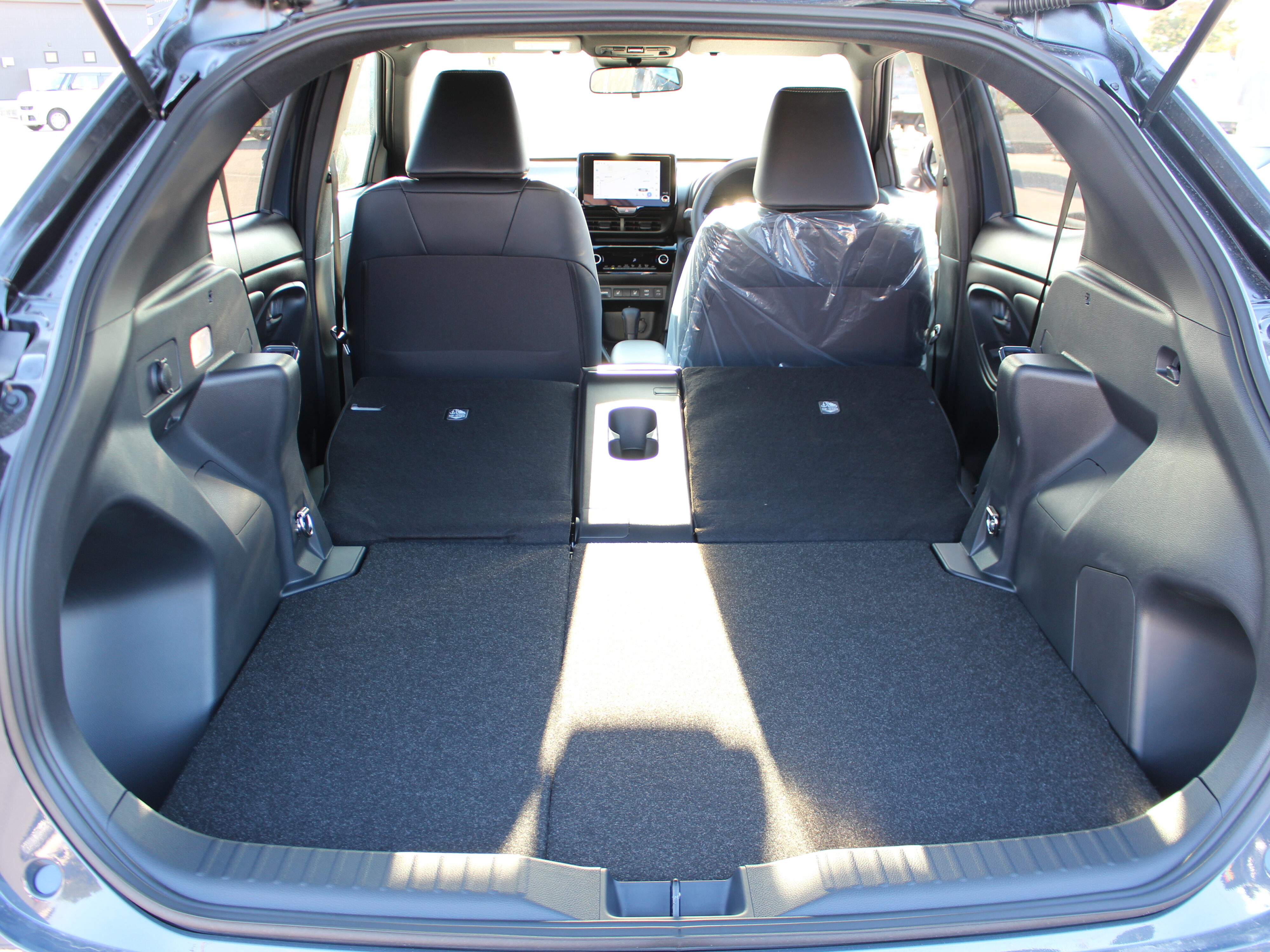 ヤリスクロス　Z　ディスプレイオーディオ付