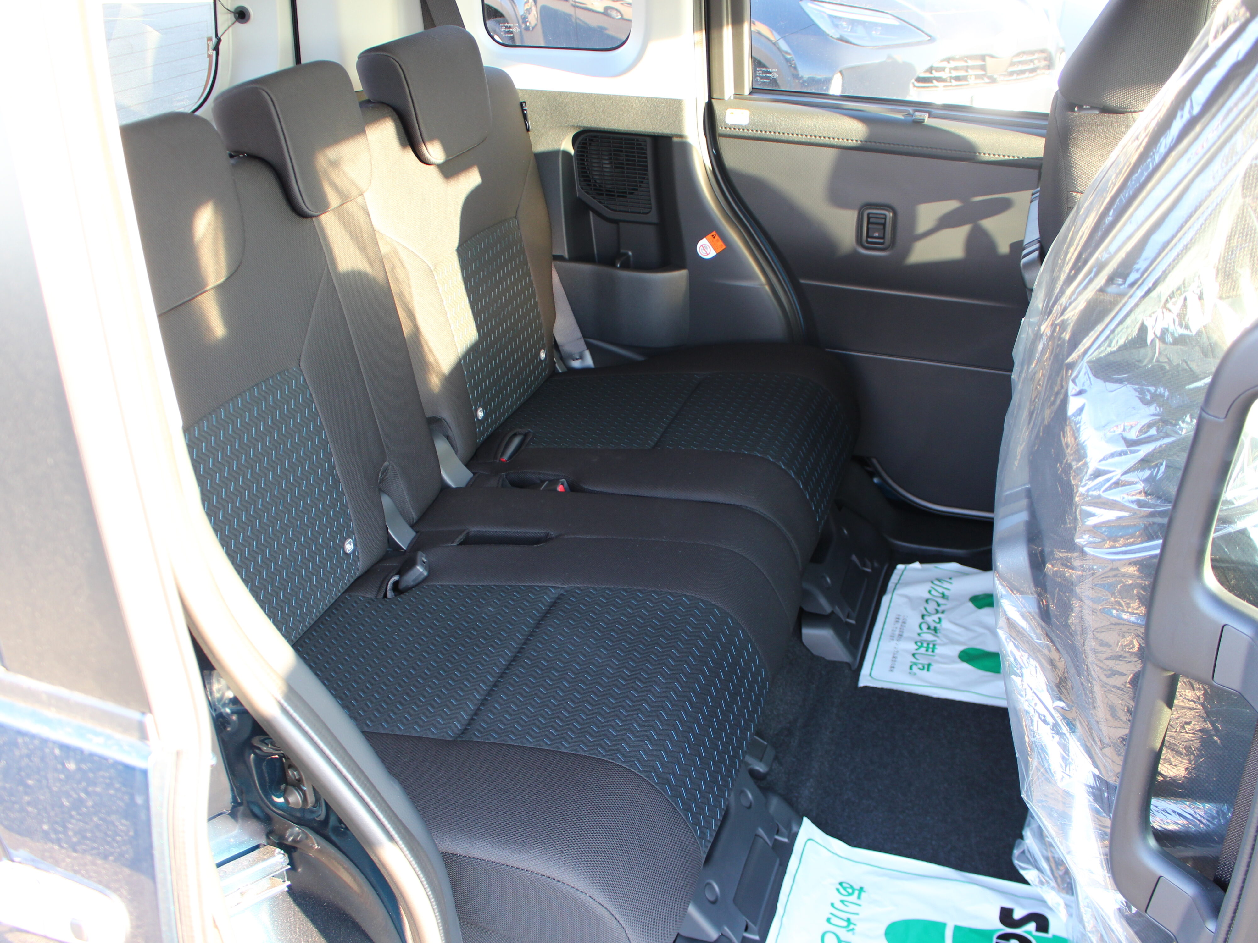 ルーミーカスタム　G