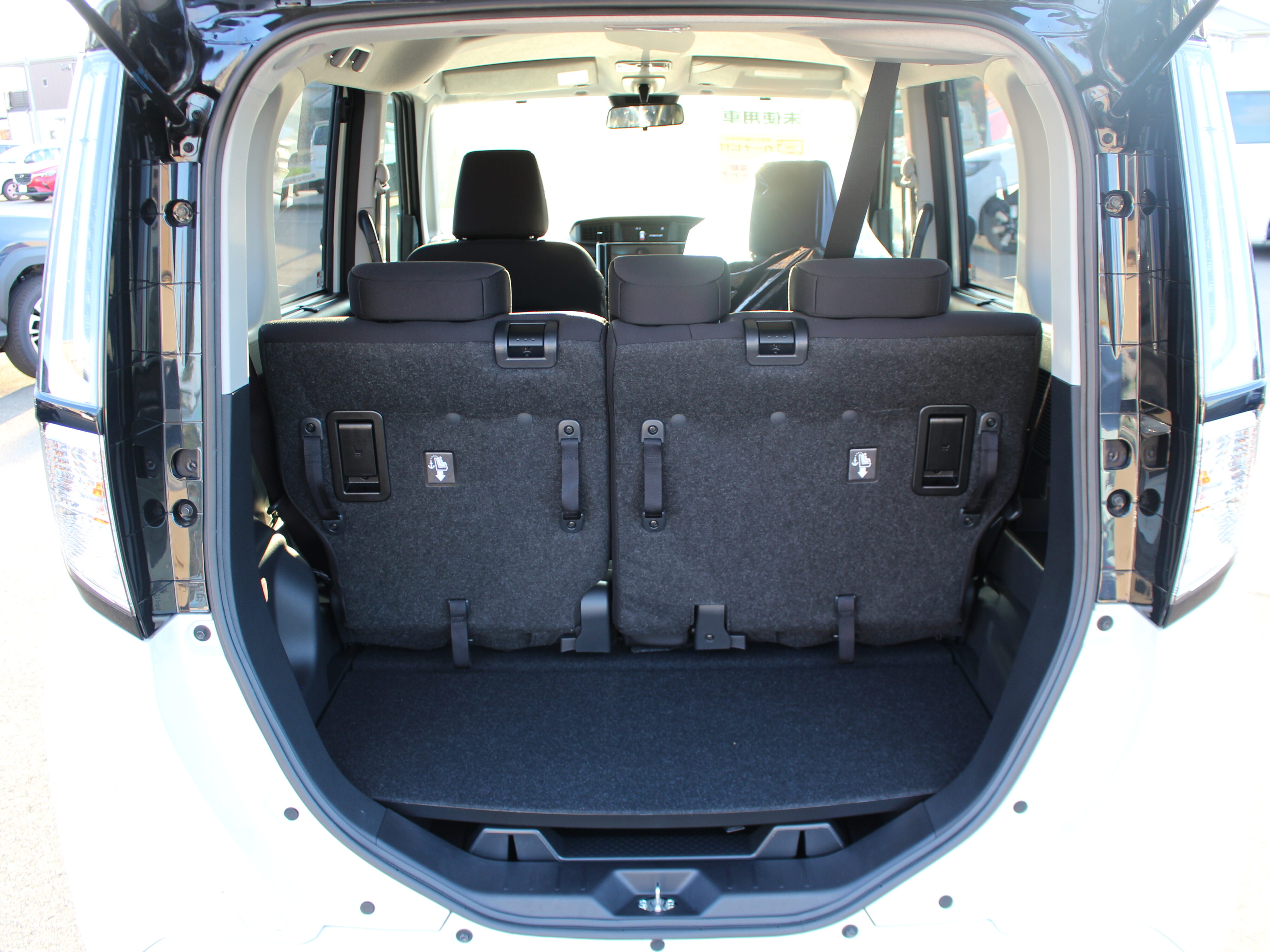 ルーミーカスタム　G