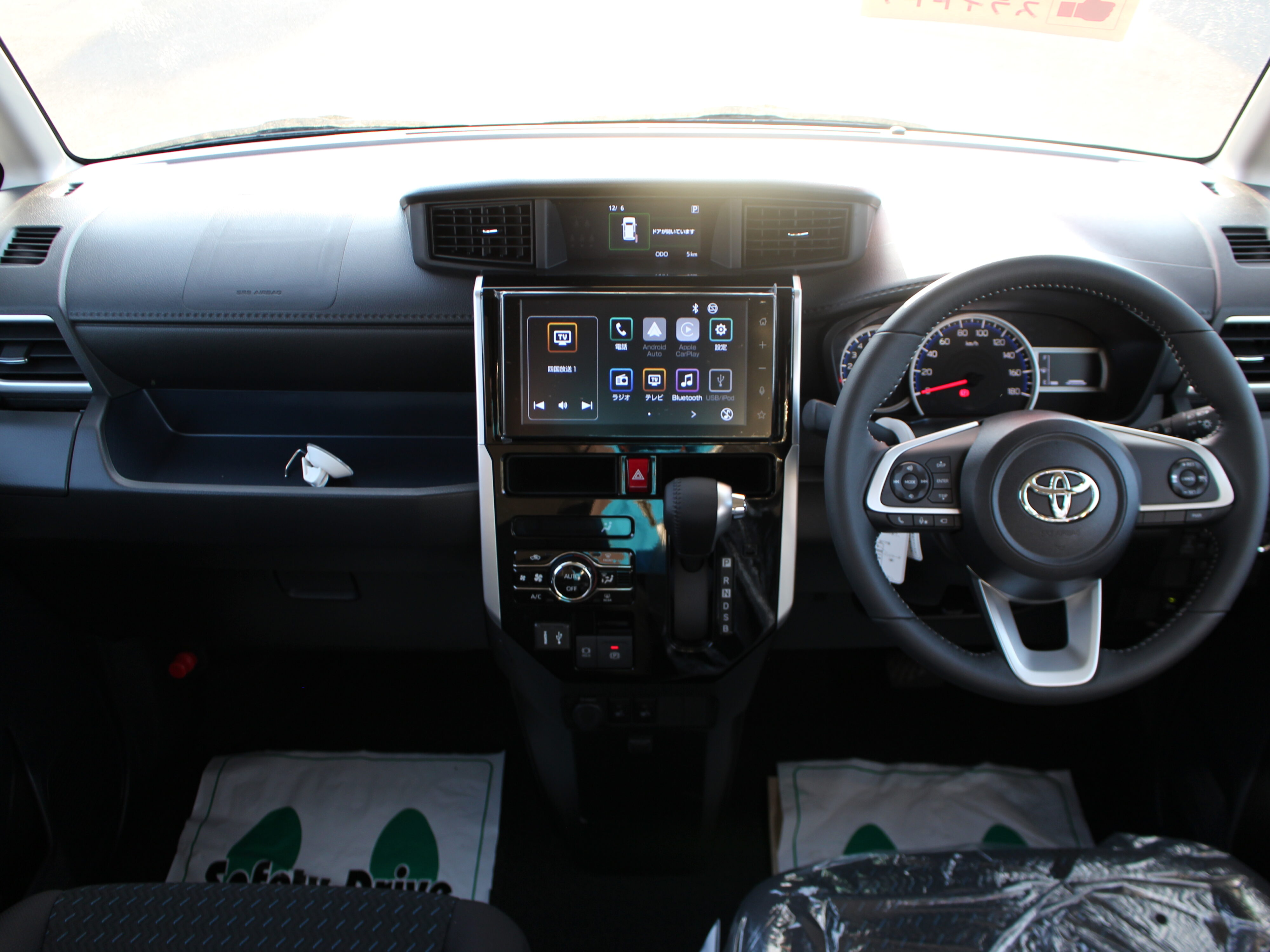 ルーミーカスタム　G