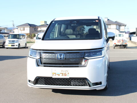 ステップワゴンスペーダ　e-HEV　7人乗り