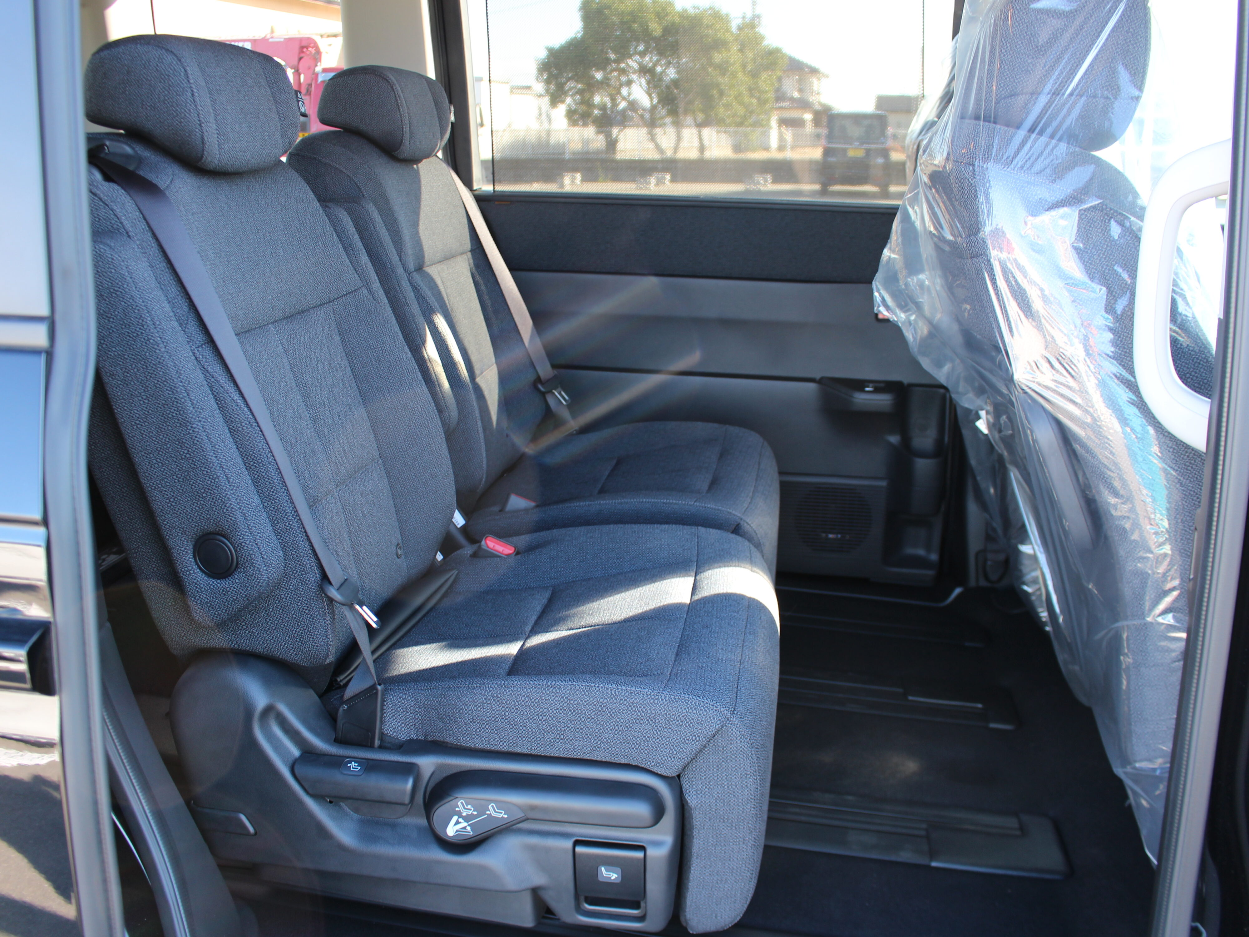 ステップワゴン　e-HEV　AIR  7人乗り