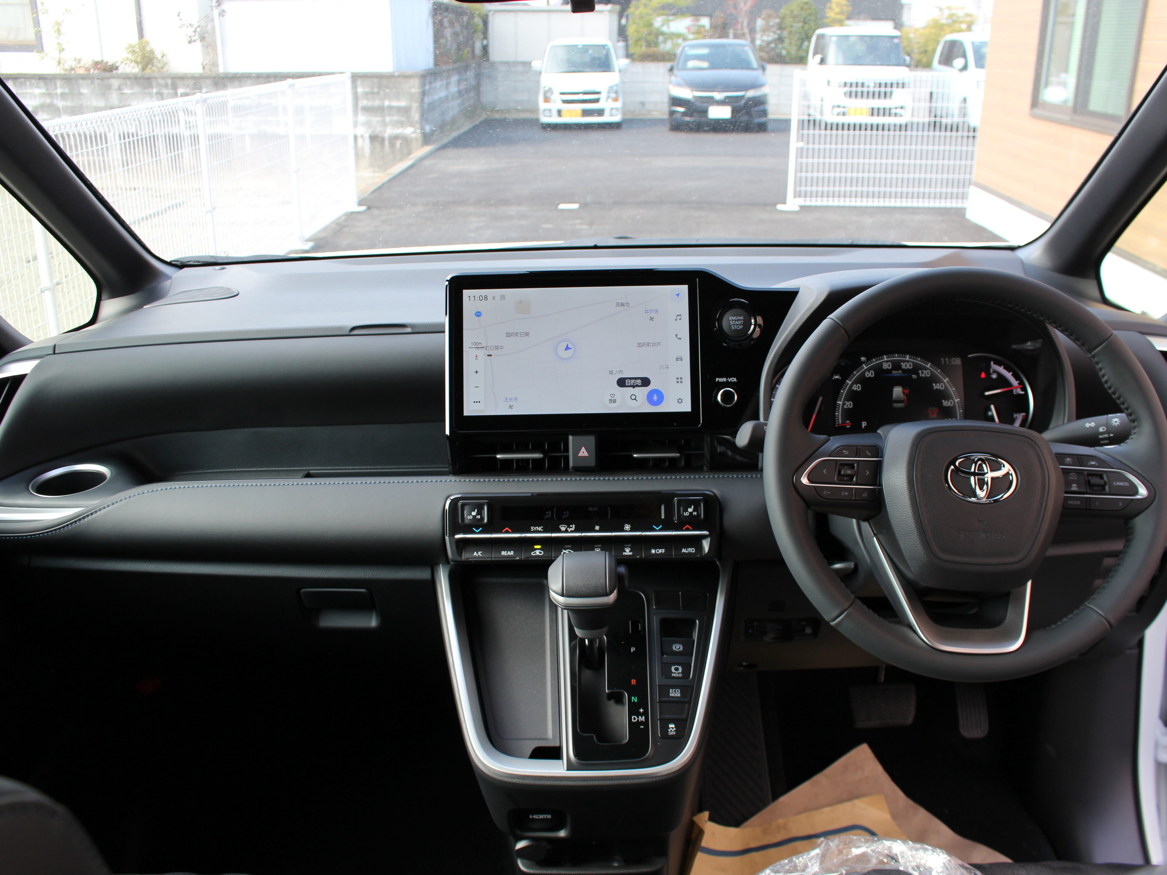 ヴォクシー　S-Z　7人乗り