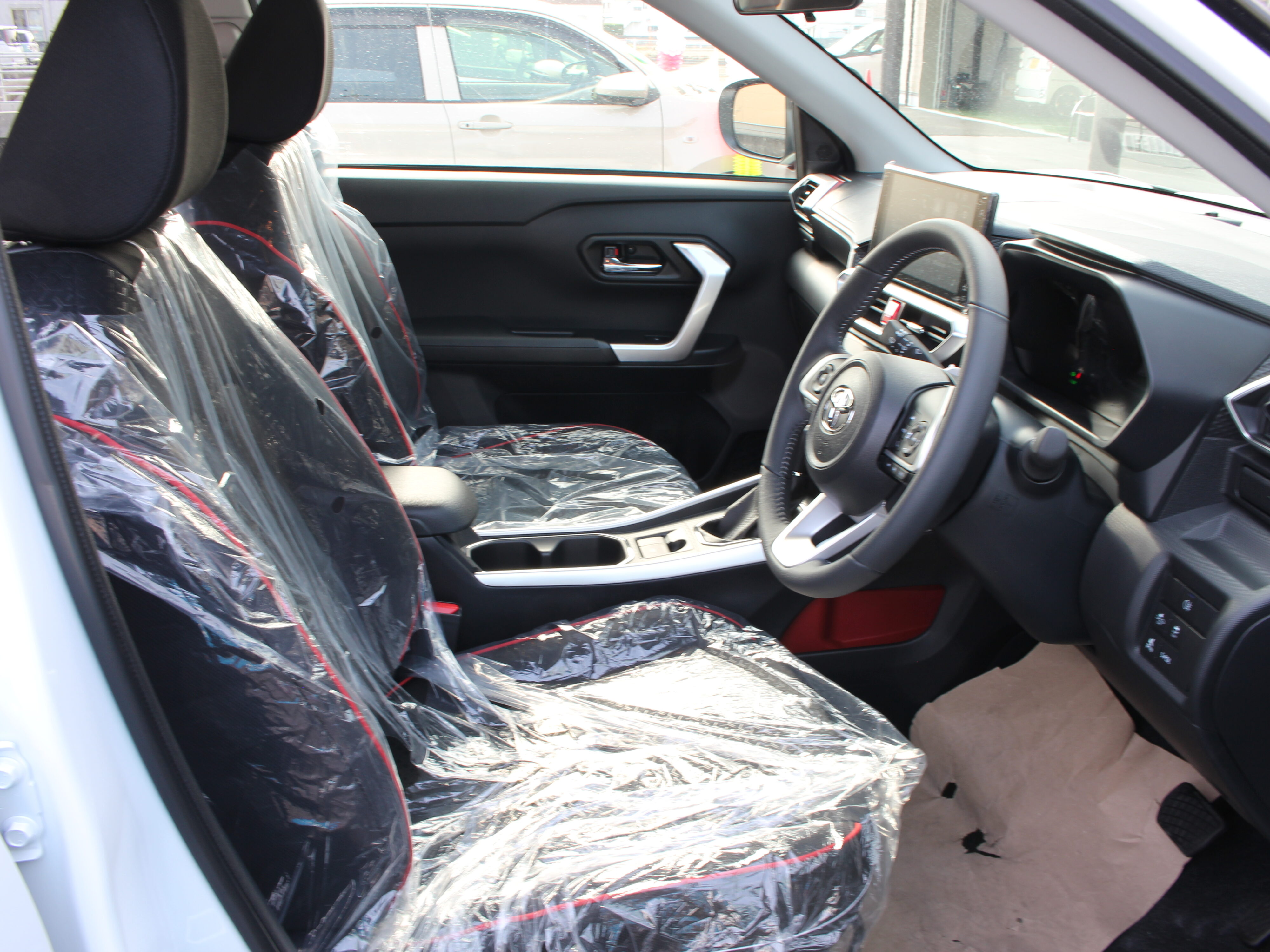 ライズ　ハイブリットZ　９インチディスプレイオーディオ付き