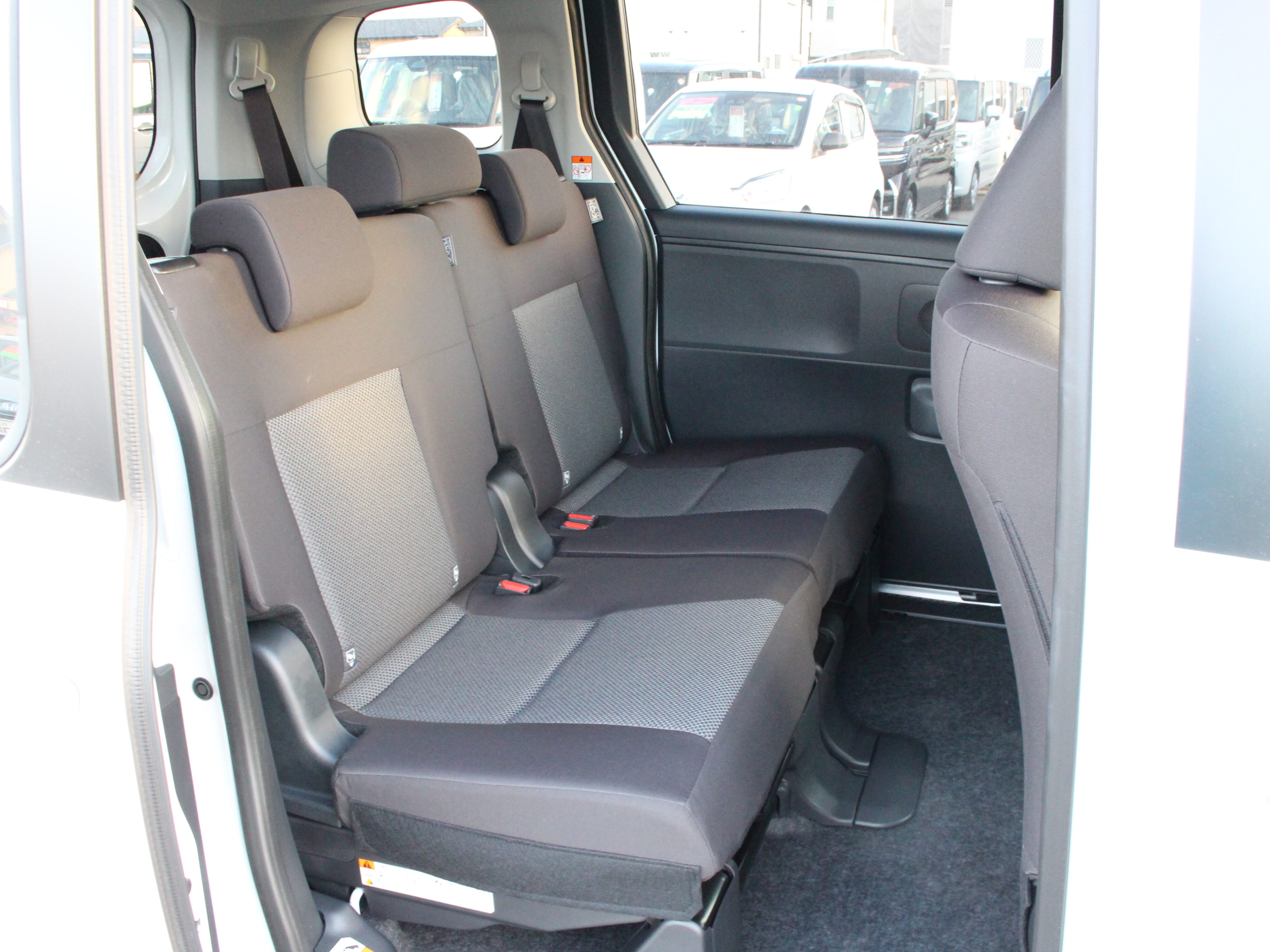 シエンタ　ハイブリットX