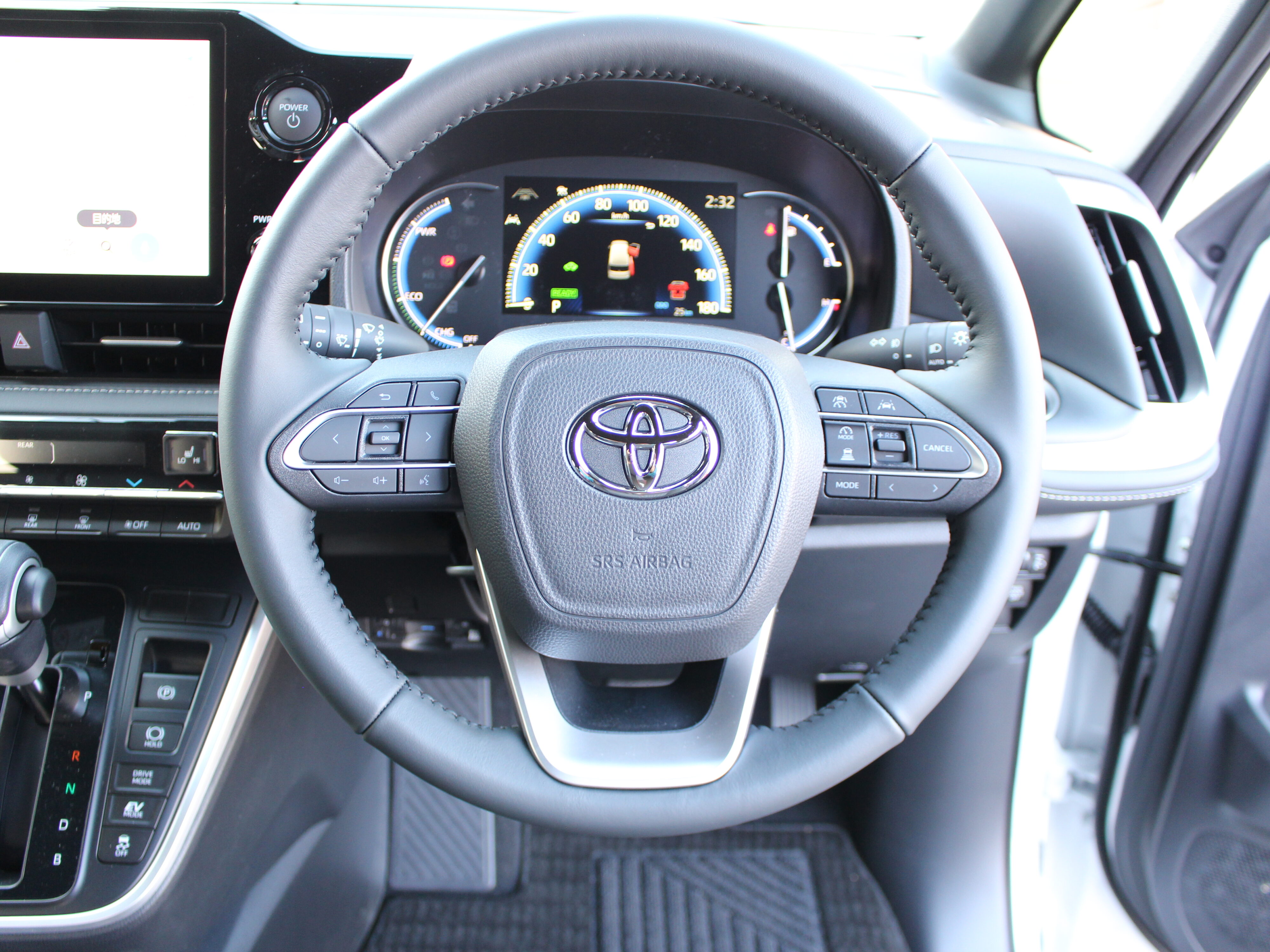 ノア　ハイブリットS-Z　7人乗り