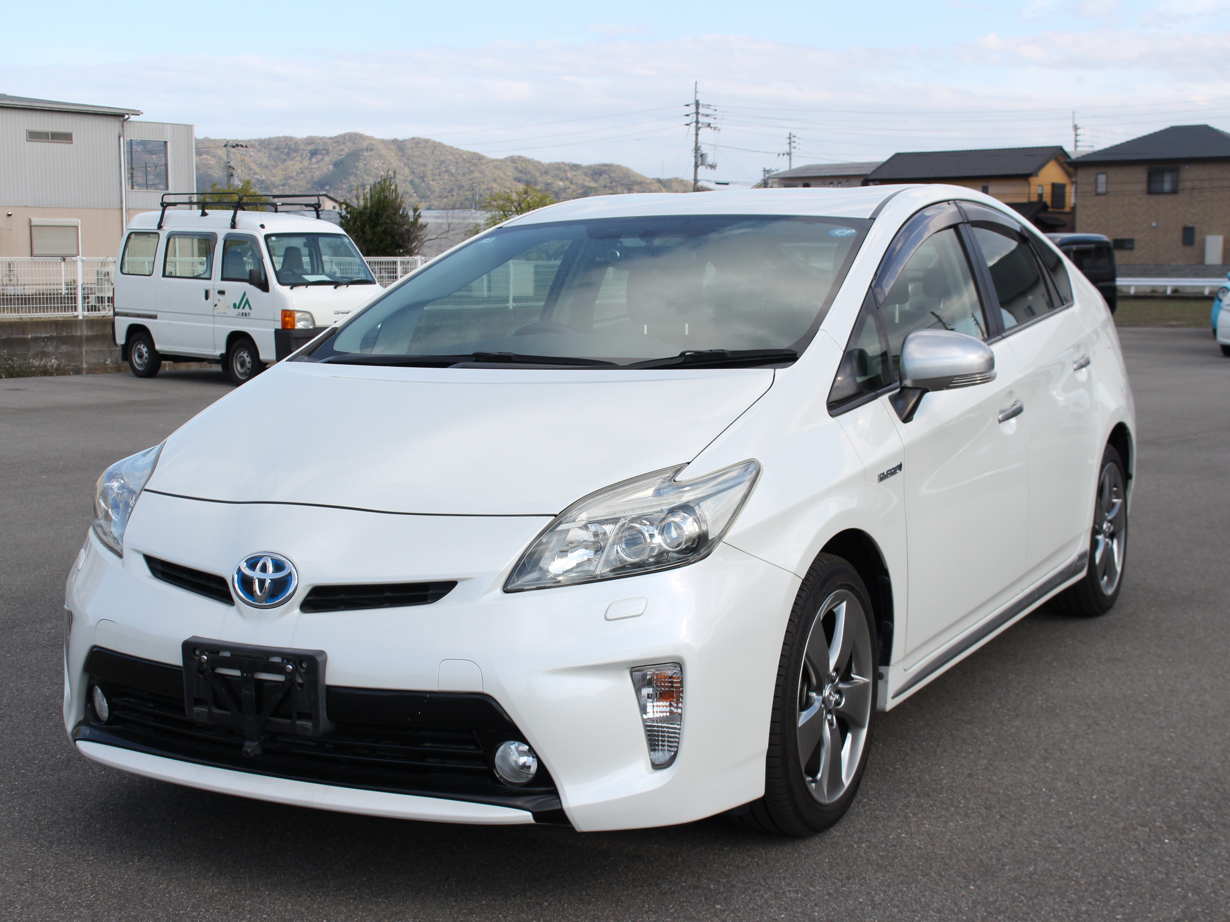 プリウス　Sツーリングセレクション　マイコーデ