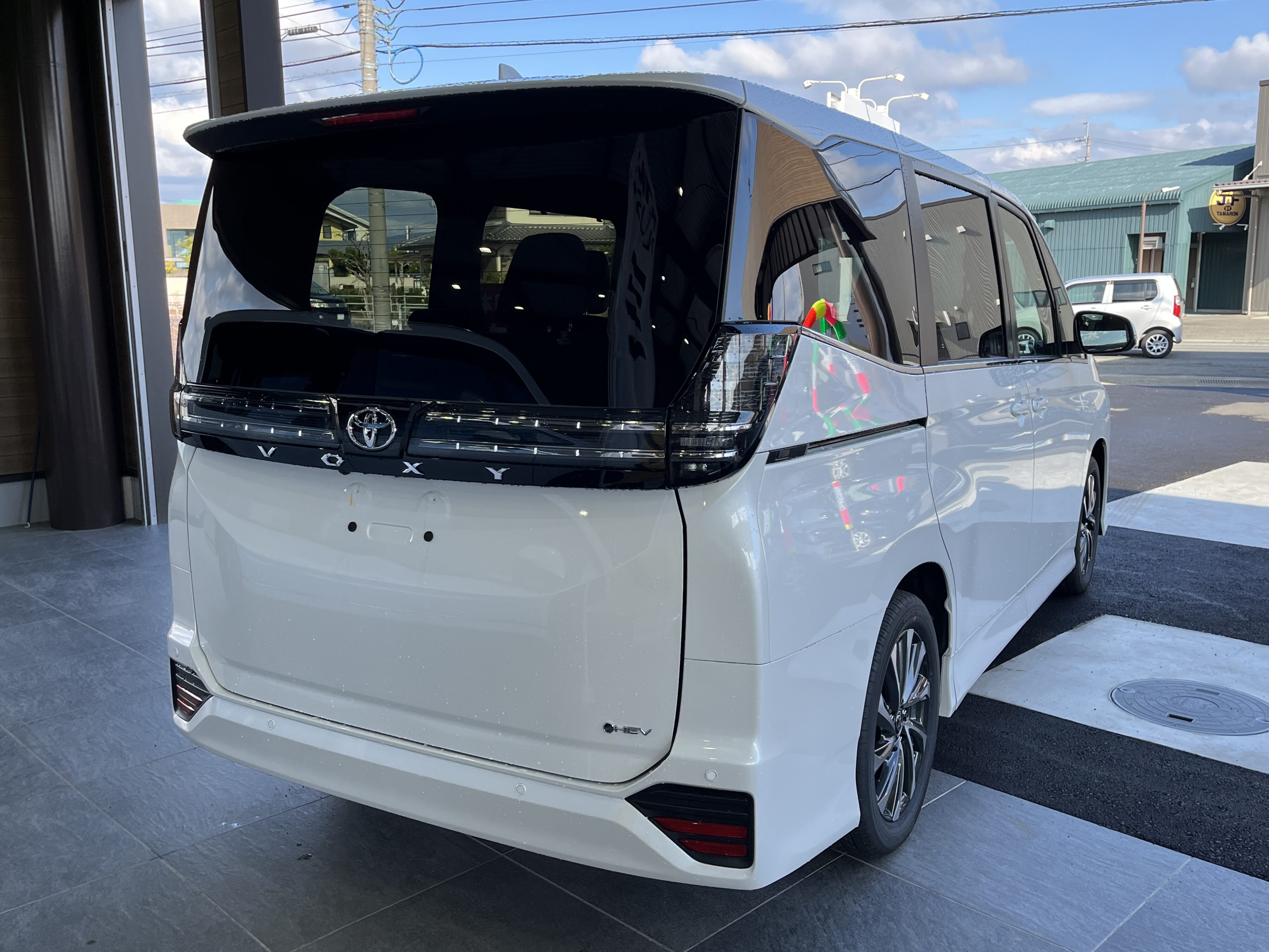 ヴォクシー　ハイブリッドS-Z　7人乗り