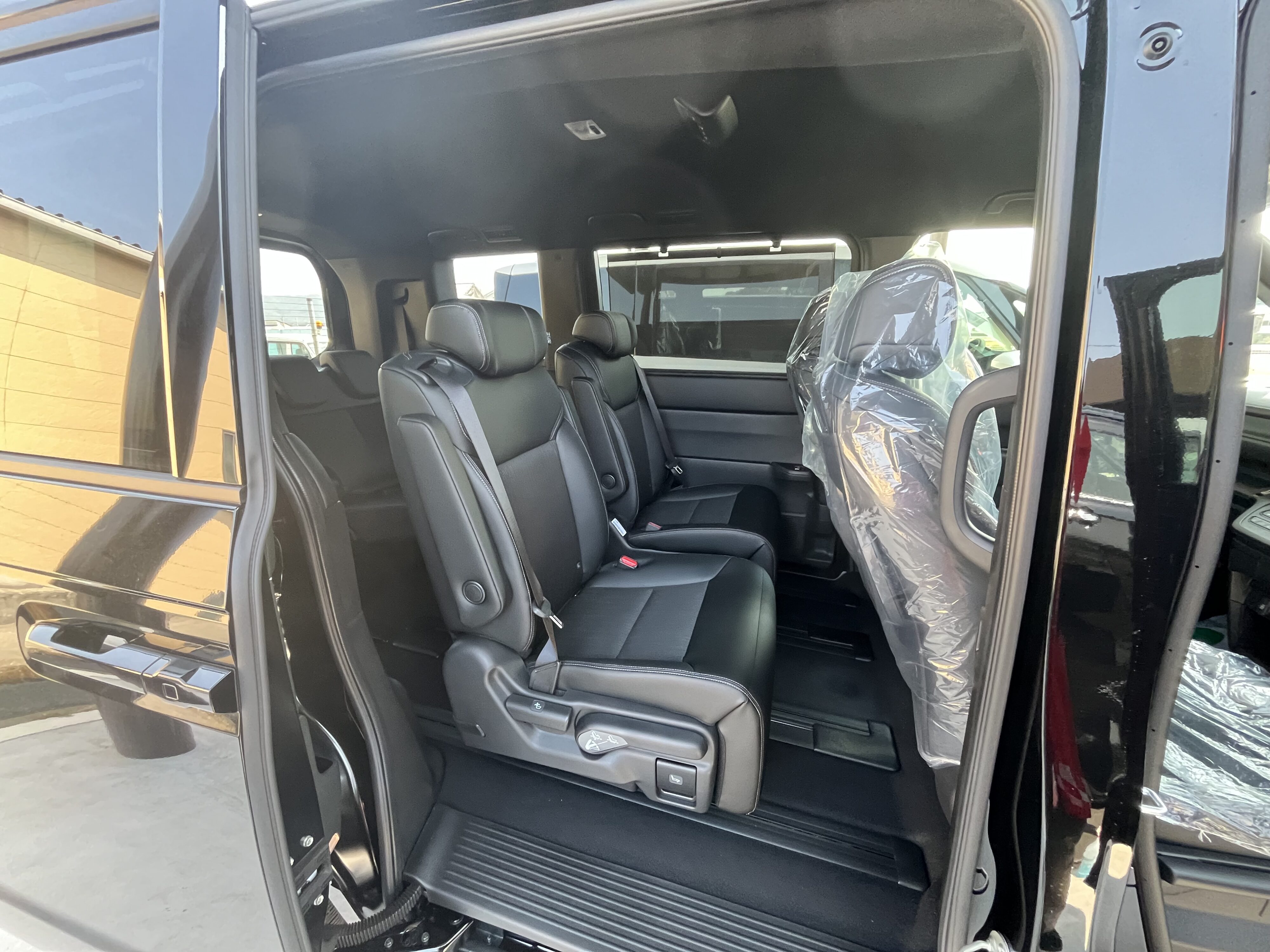 ステップワゴンスパーダ　ｅ：ＨＥＶ　