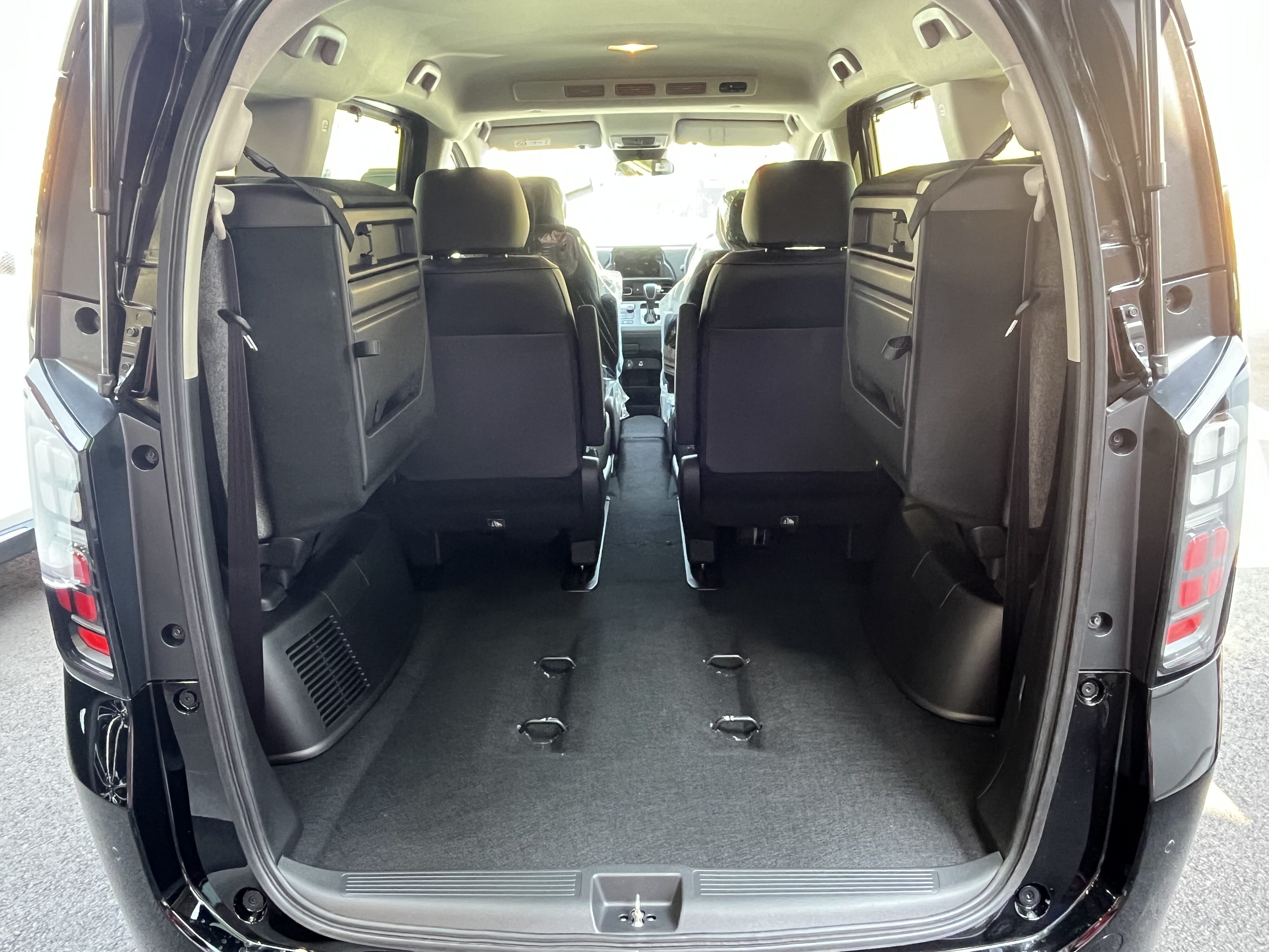 フリード　ｅ：ＨＥＶ　ＡＩＲ　ＥＸ