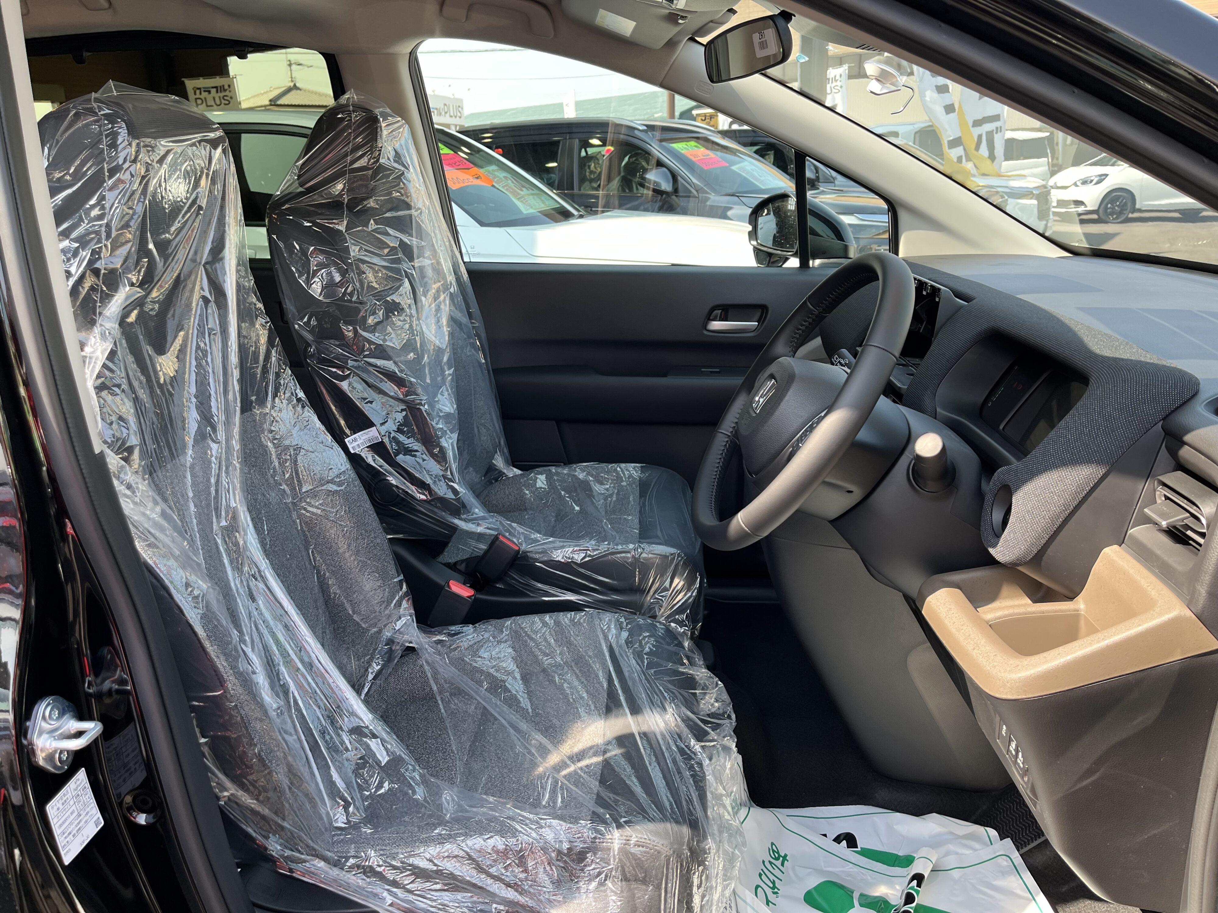 フリード　ｅ：ＨＥＶ　ＡＩＲ　ＥＸ