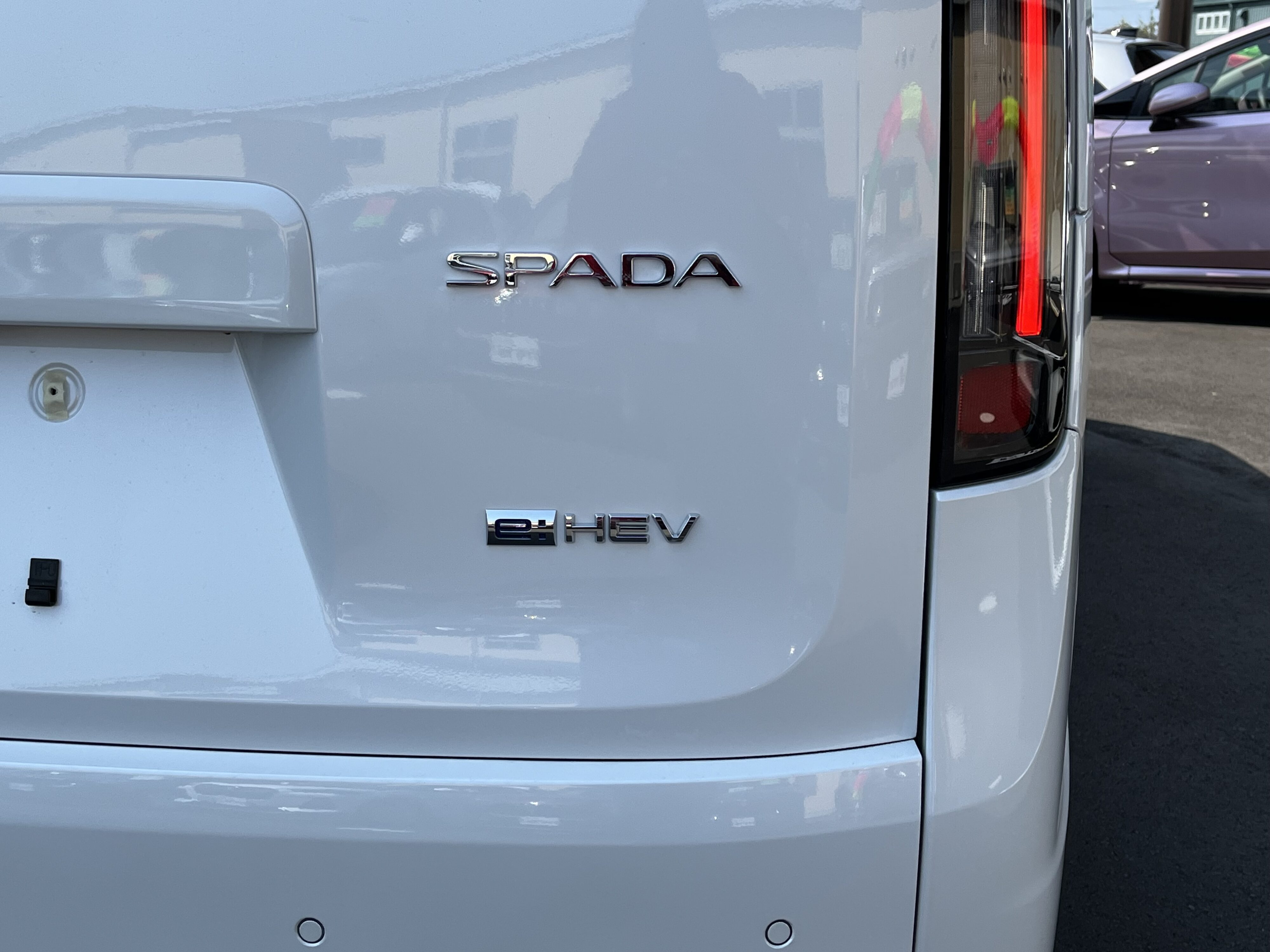 ステップワゴンスパーダ　ｅ：ＨＥＶ　