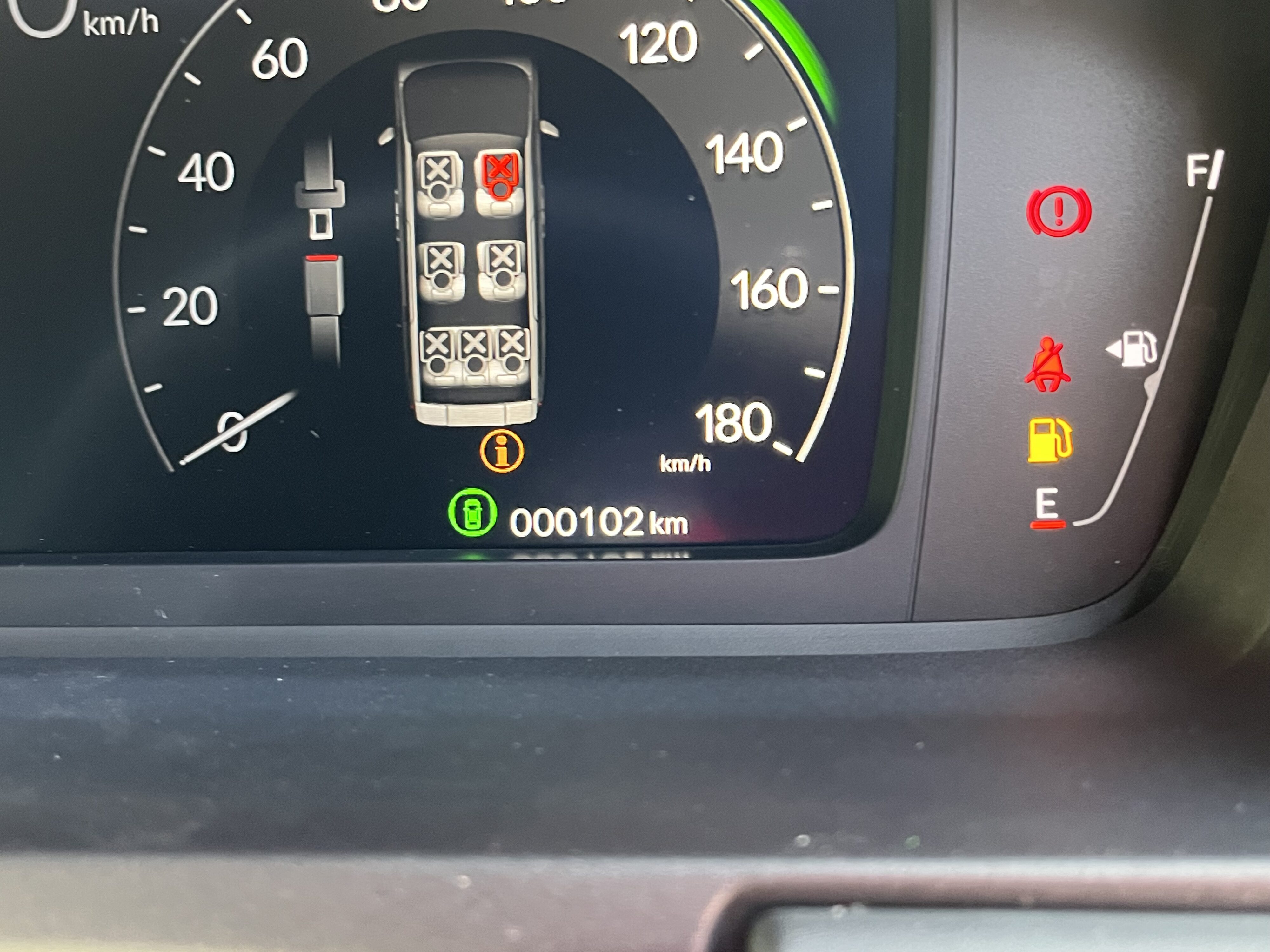 ステップワゴンスパーダ　ｅ：ＨＥＶ　