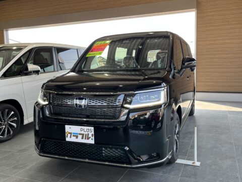 ステップワゴンスパーダ　ｅ：ＨＥＶ　