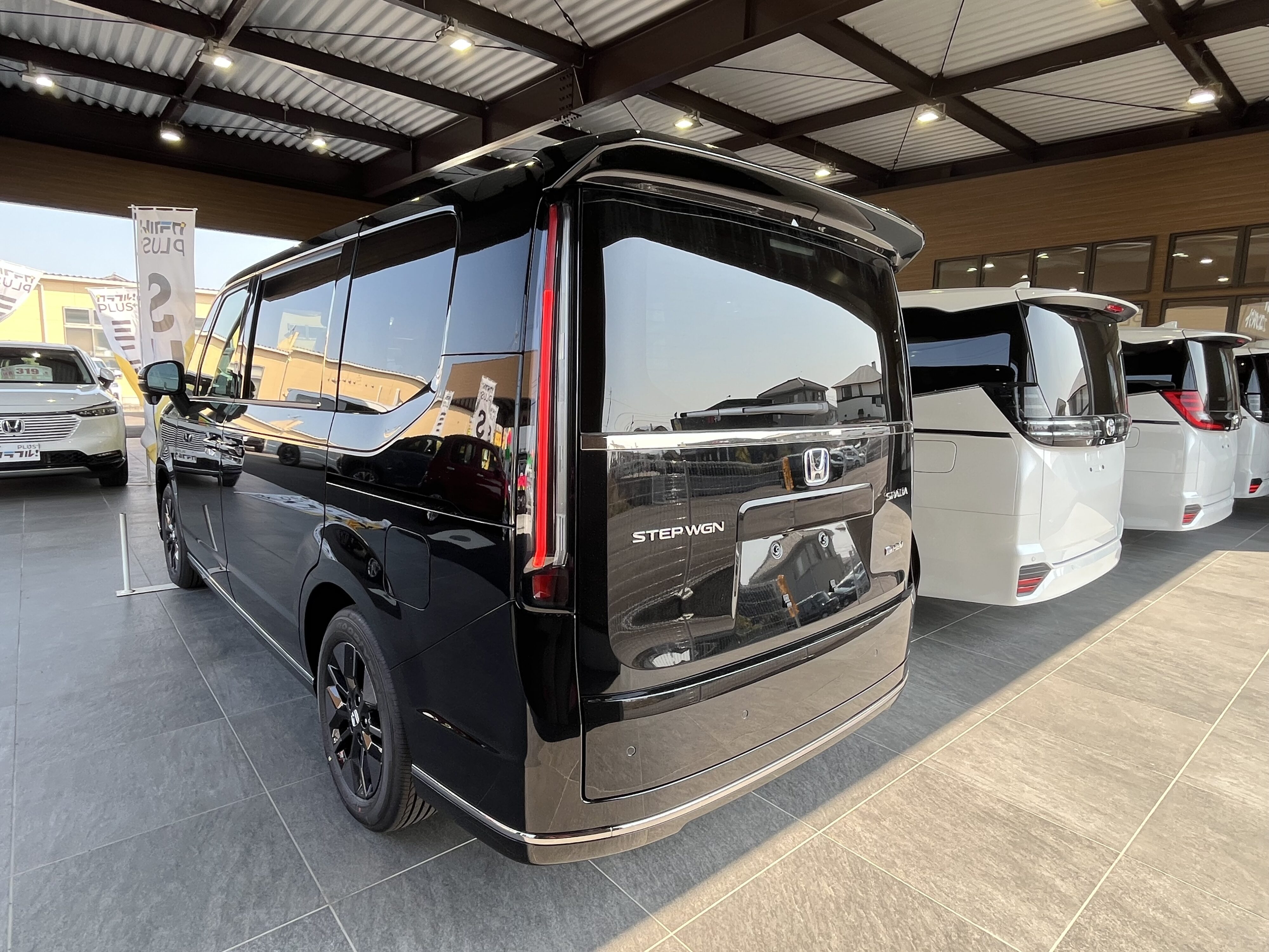 ステップワゴンスパーダ　ｅ：ＨＥＶ　