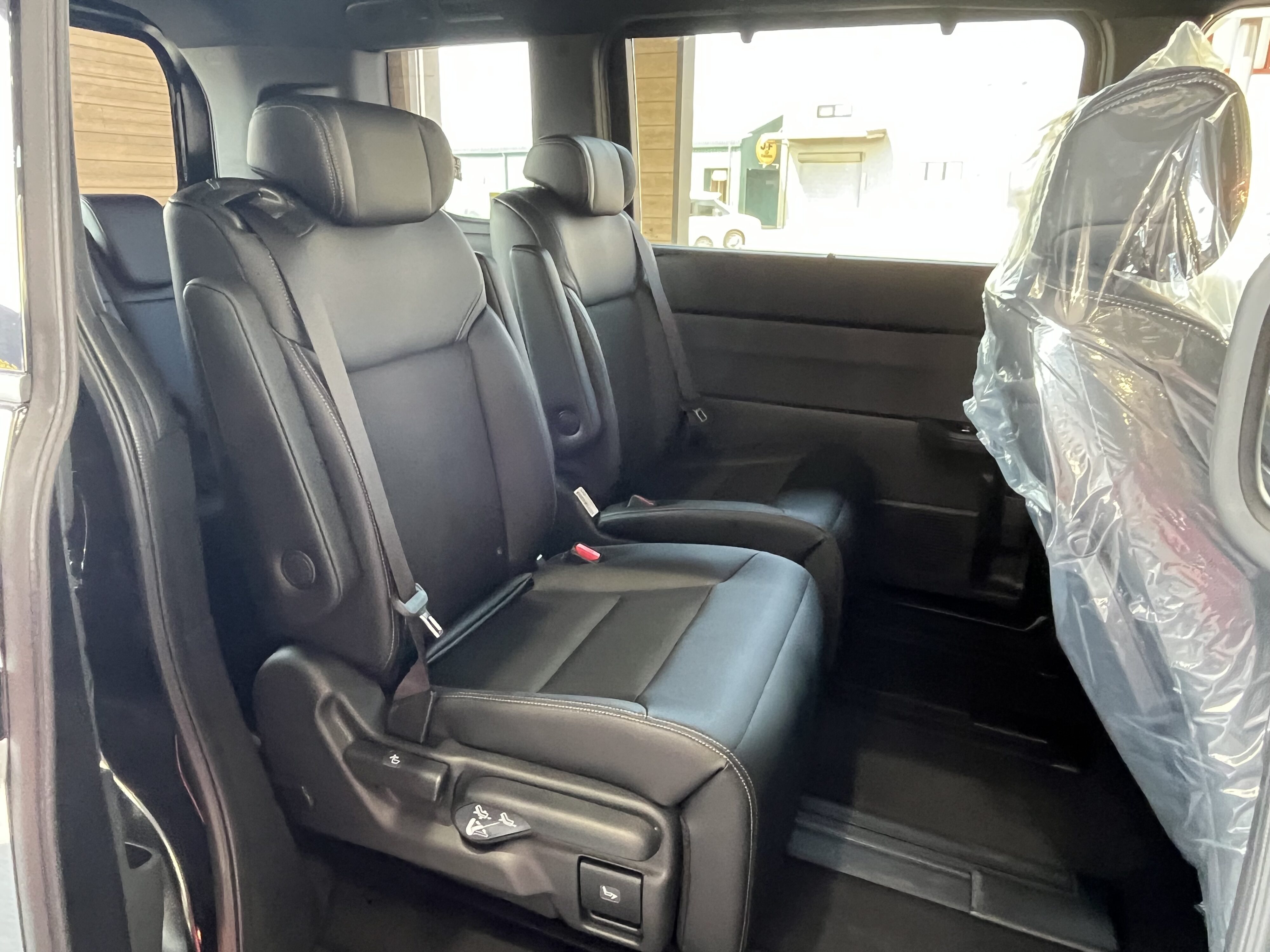 ステップワゴンスパーダ　ｅ：ＨＥＶ　