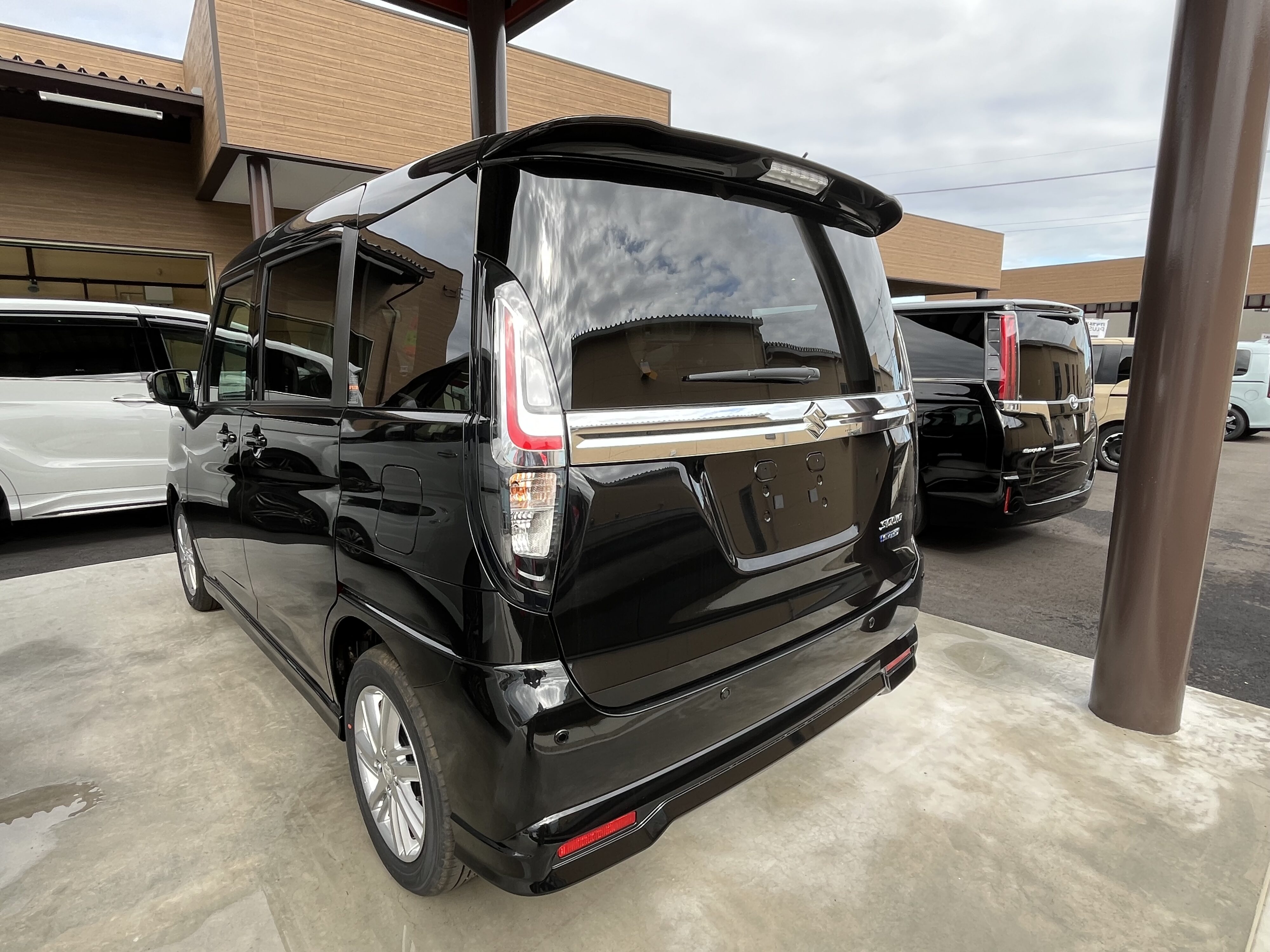 ソリオ　ハイブリッドMZ