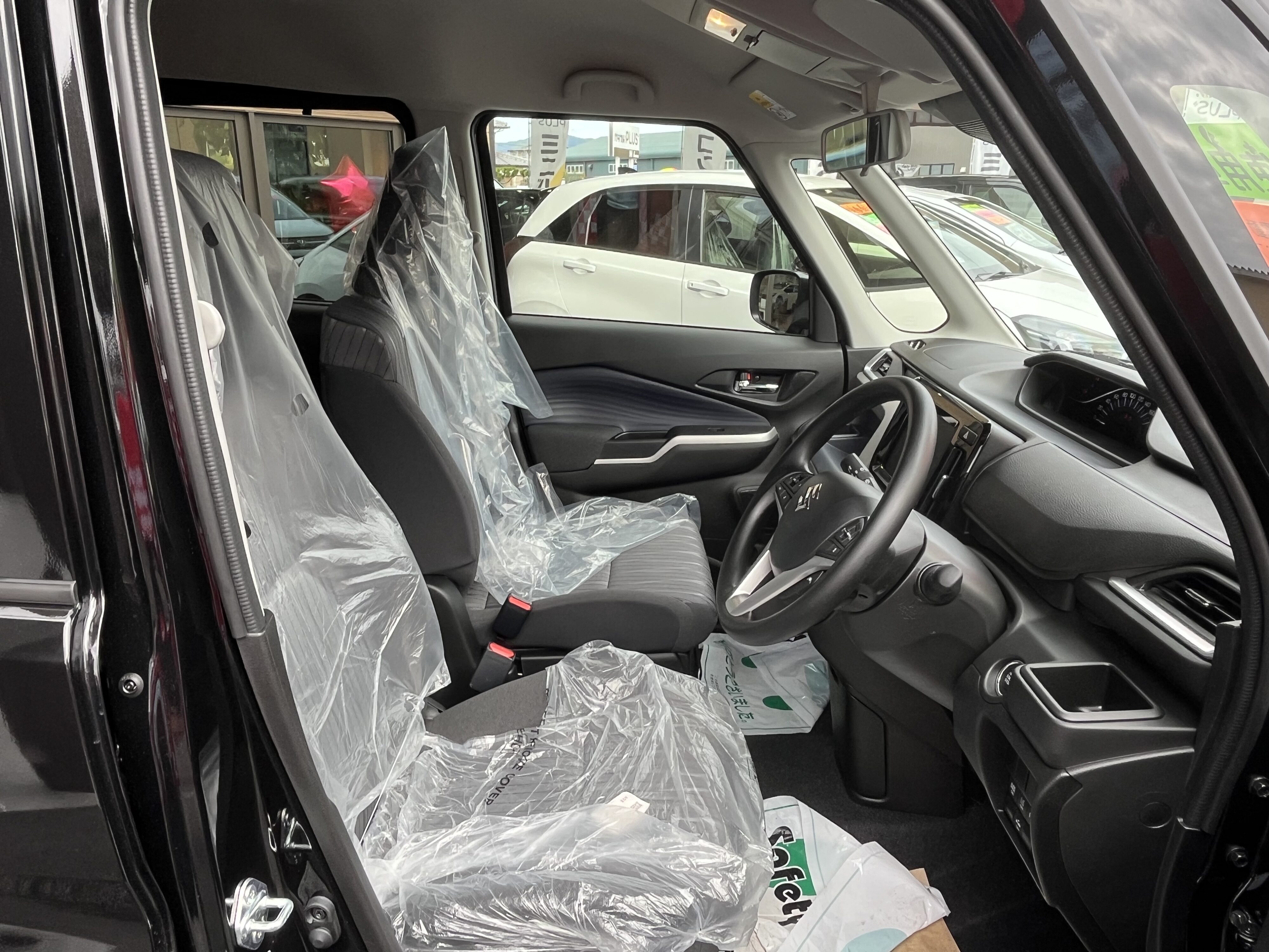 ソリオ　ハイブリッドMX