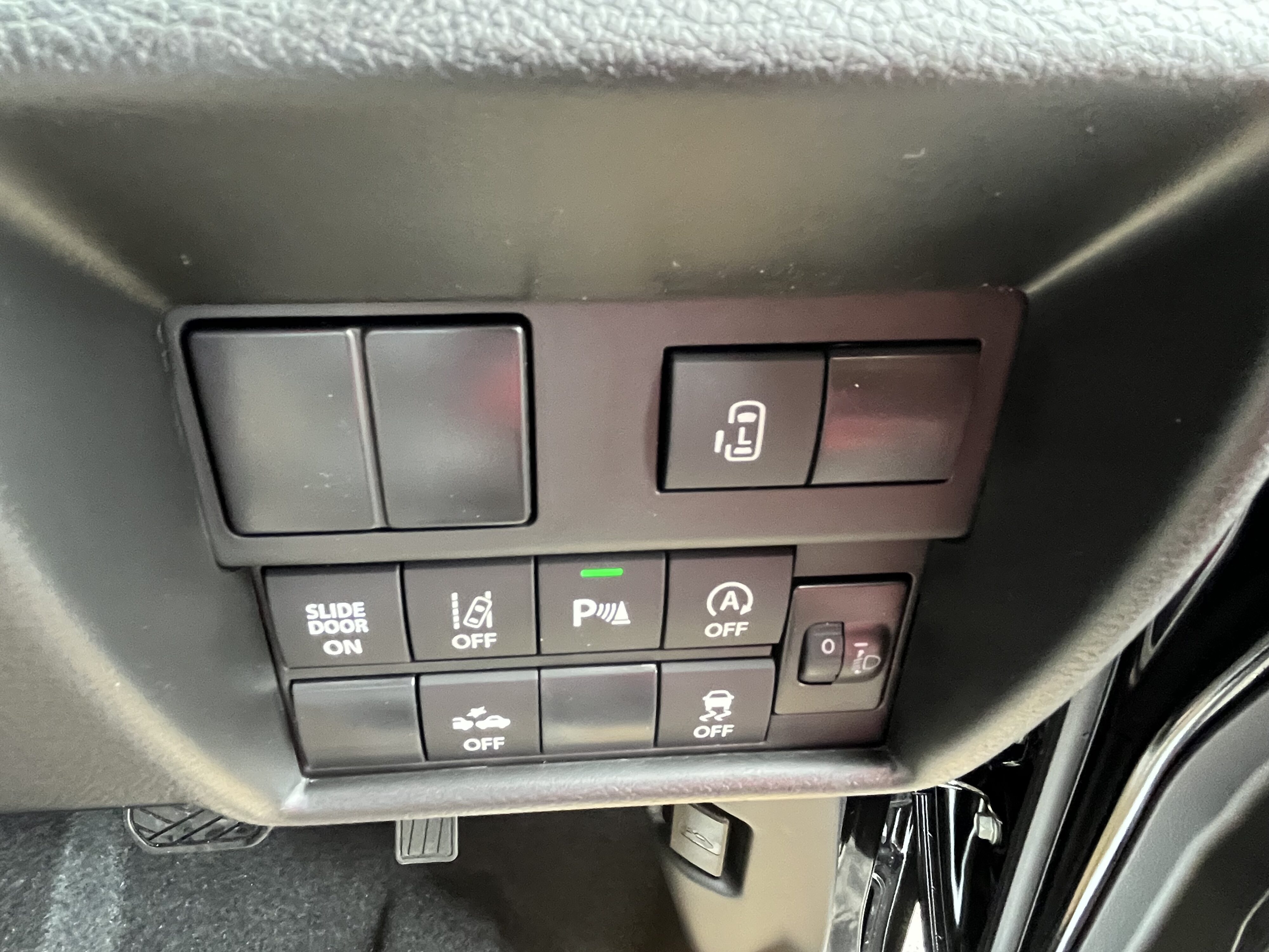 ソリオ　ハイブリッドMX