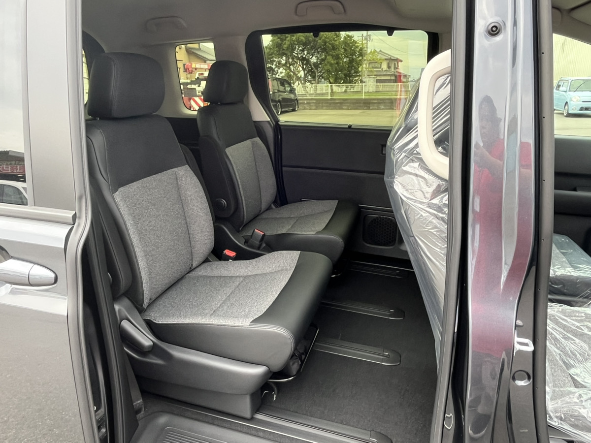 フリード　AIR　EX　６人乗り