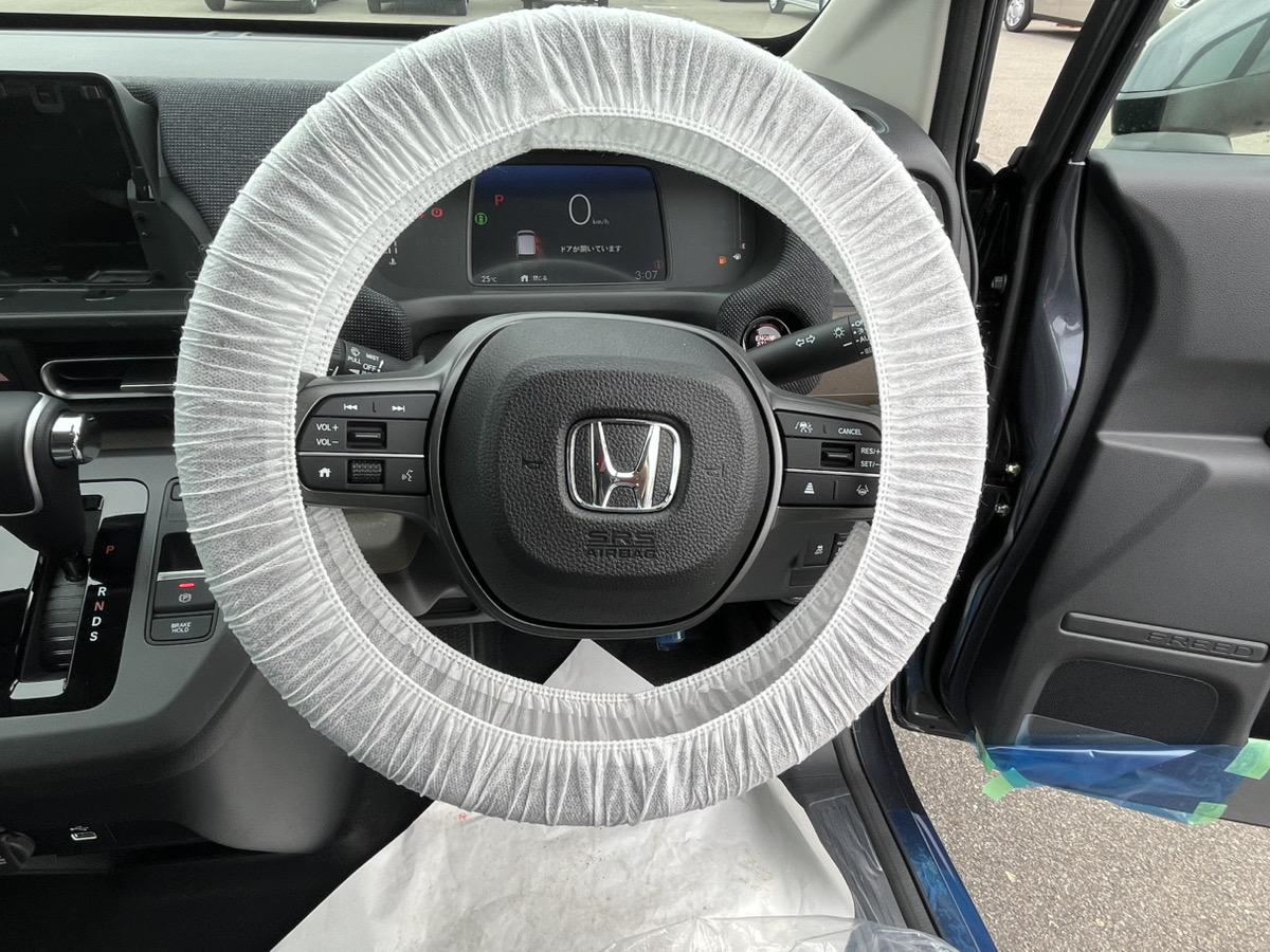 フリード　AIR　EX　６人乗り