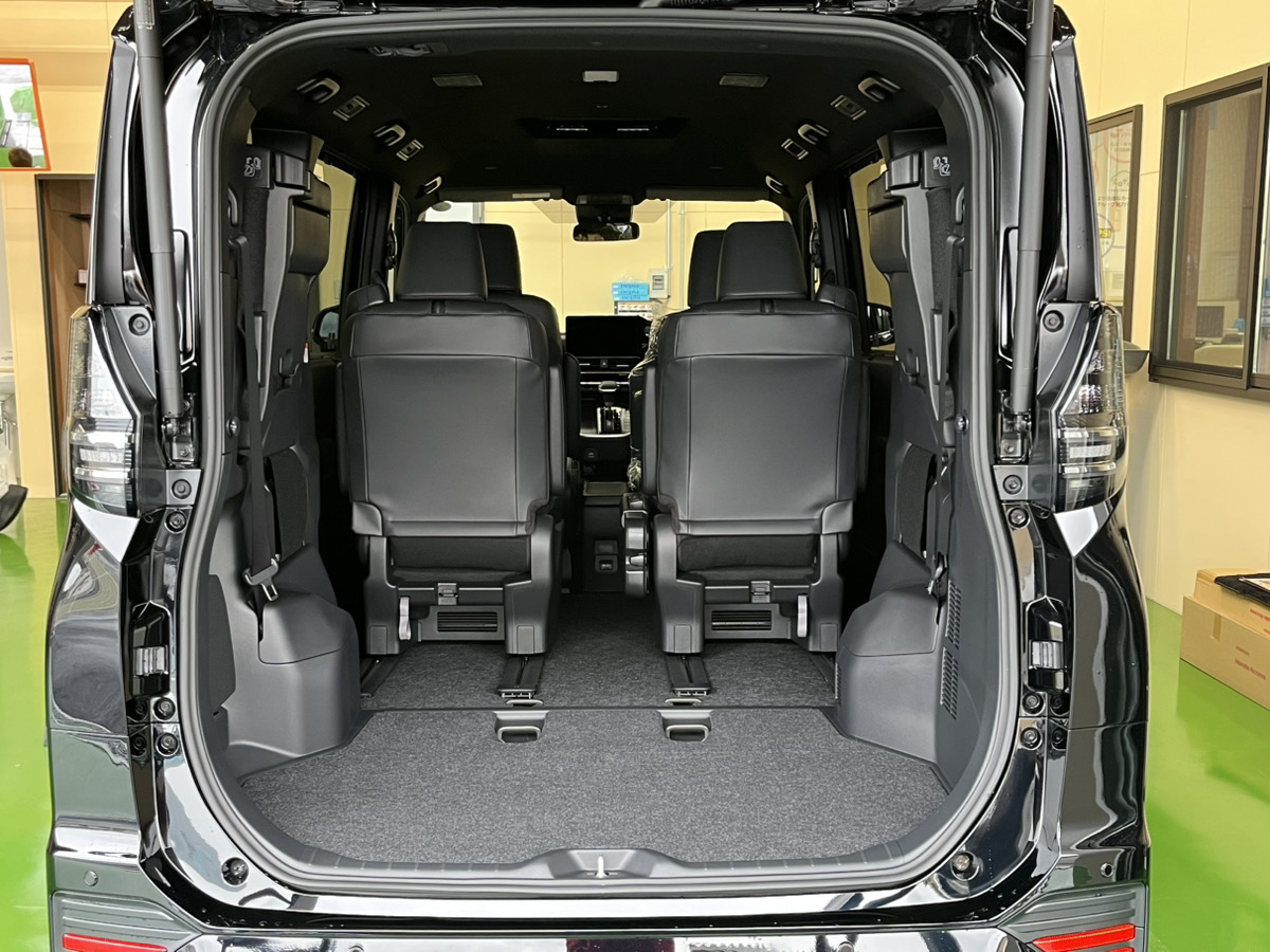 ヴォクシーS-Z　ﾊｲﾌﾞﾘｯﾄﾞ　快適パッケージ